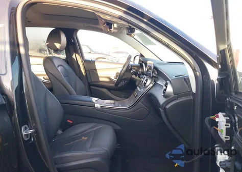 2022 Mercedes-Benz Glc 300 4Matic Suv from USA, damaged, VIN W1N0G8EB8NV399960